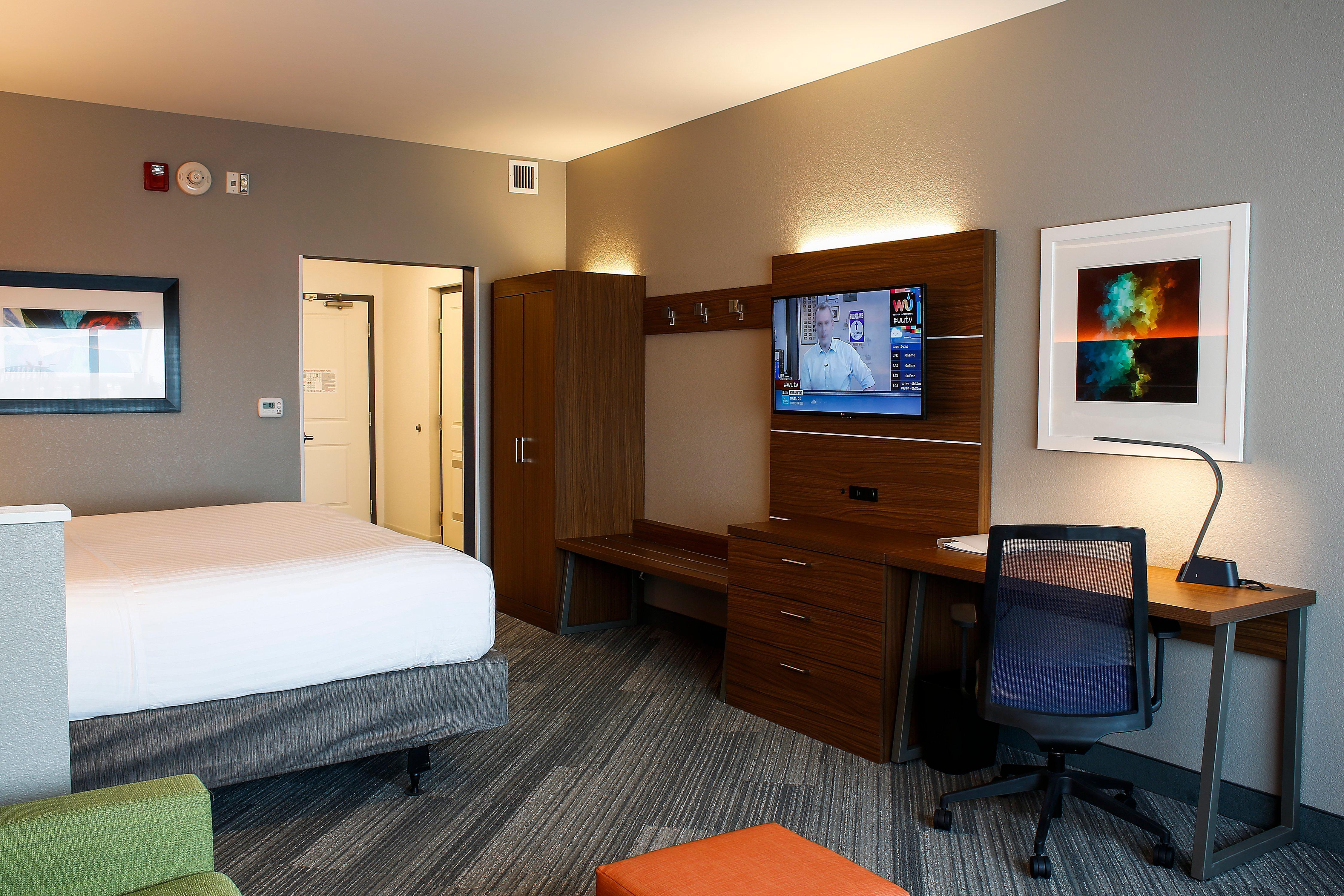 Holiday Inn Express - Evansville By Ihg 2*