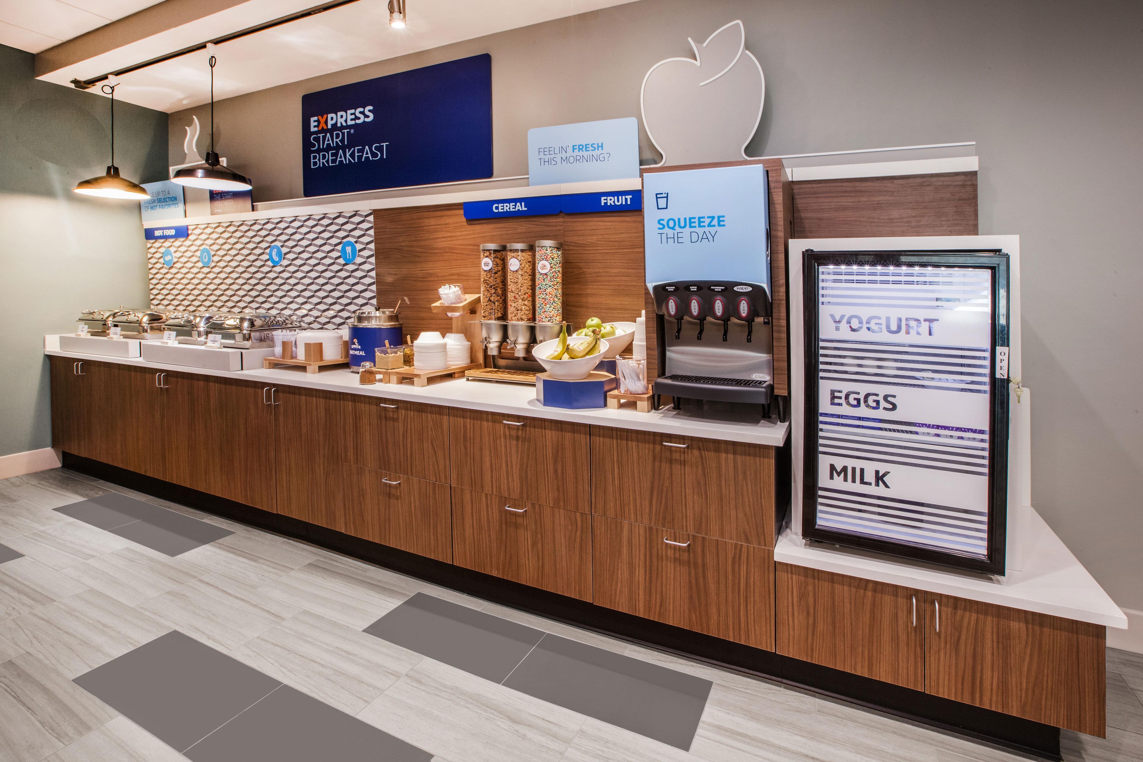 Holiday Inn Express - Evansville By Ihg Hotel Evansville