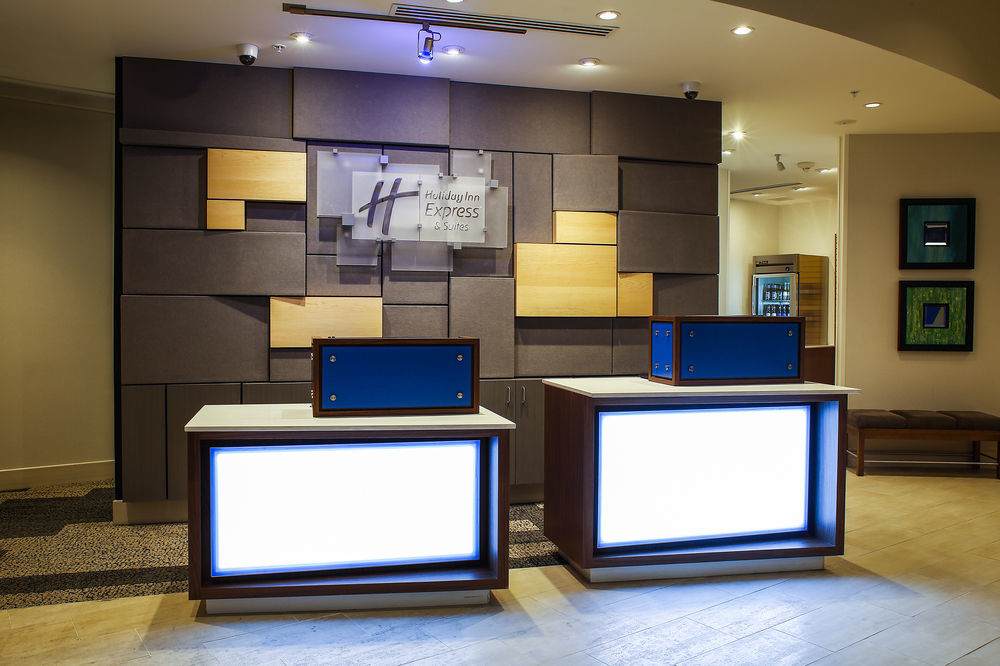 Hotel Holiday Inn Express - Evansville By Ihg 2*