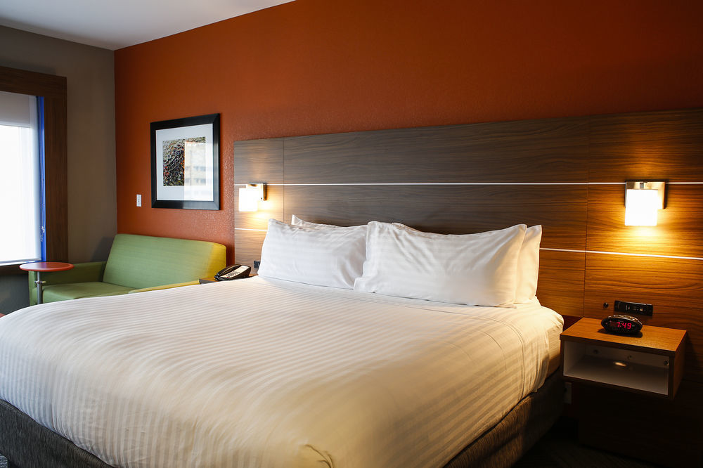 Holiday Inn Express - Evansville By Ihg Hotel