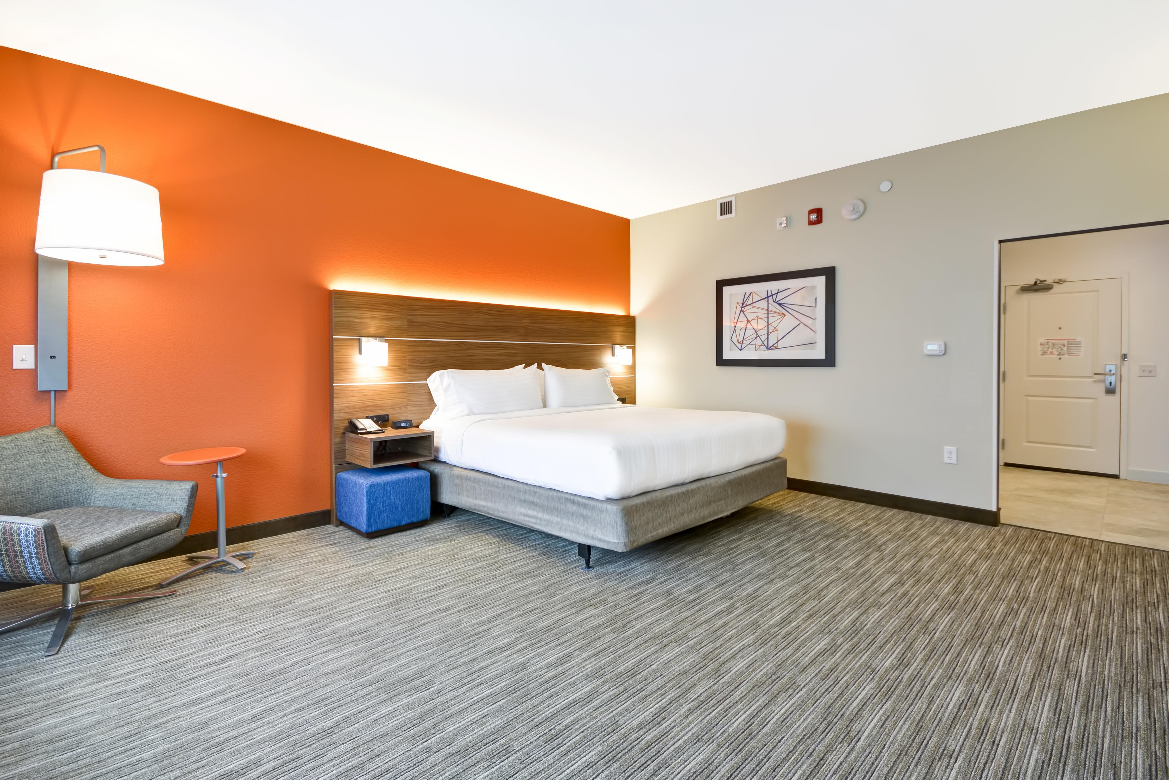 Hotel Express - By Ihg 2*