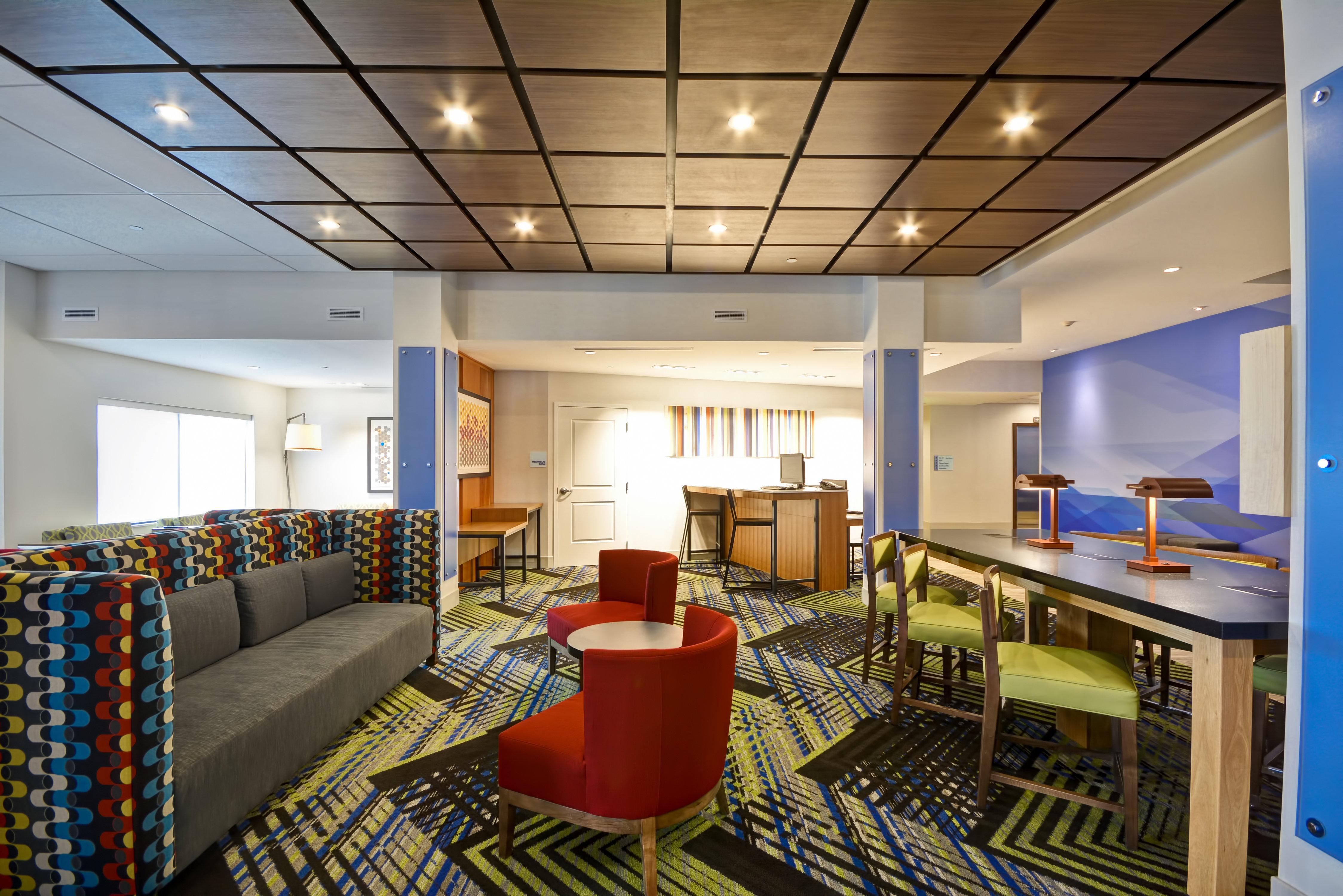 Express - By Ihg Hotel 2*
